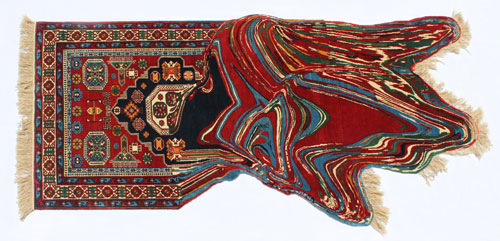 Faig Ahmed. Outflow, 2014. Hand-woven woollen rug, 120x 250 cm. Image courtesy of the artist and Cuadro Gallery.